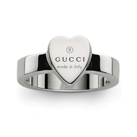 gold gucci ring heart